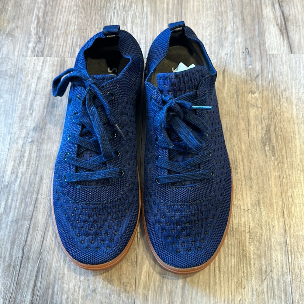 Suavs Navy Blue Knit Sneakers with Brown Soles